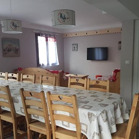 Le Gite Des 3 Vallees Vila Luz-Saint-Sauveur Exterior foto