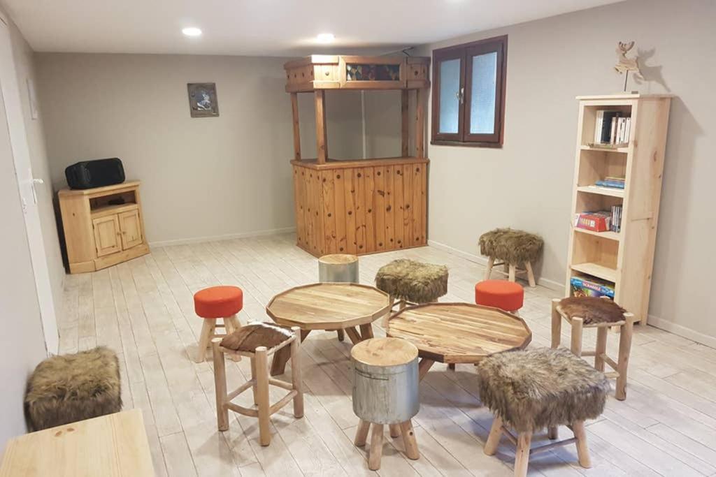 Le Gite Des 3 Vallees Vila Luz-Saint-Sauveur Exterior foto
